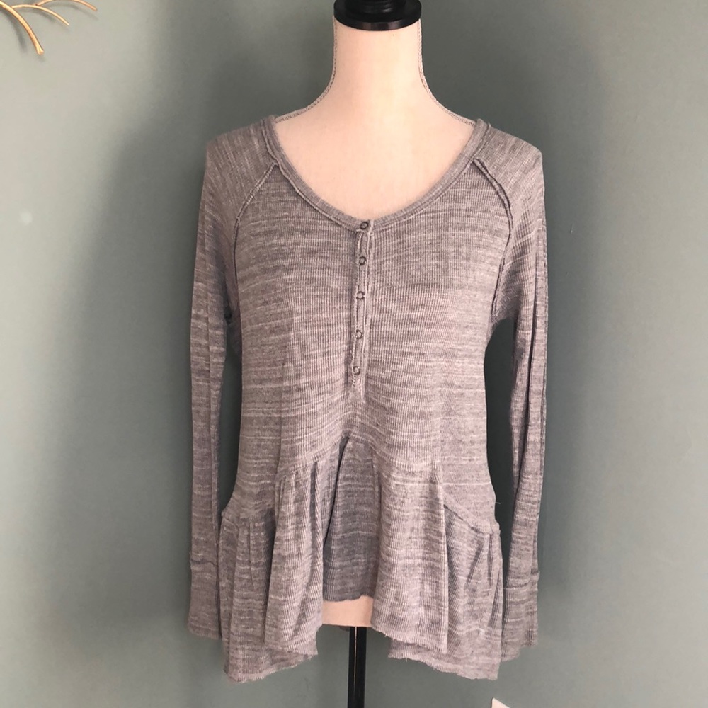 Free People gray thermal top XS